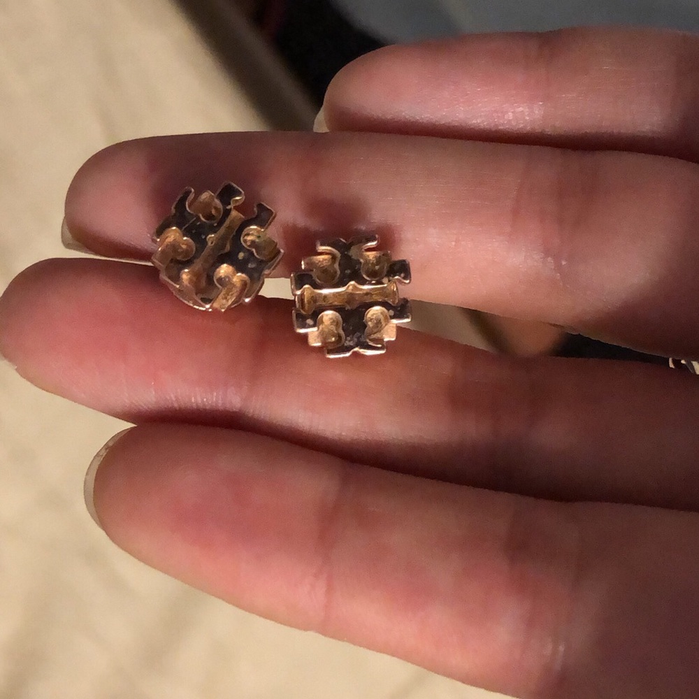 Tory Burch Logo earrings